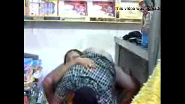 ऑफिस की भाभी ने २ लंड लिए – थ्रीसम बीएफ