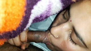 कस्टमर के लंड को खूब मजे से चुदती देसी रंडी का वीडियो