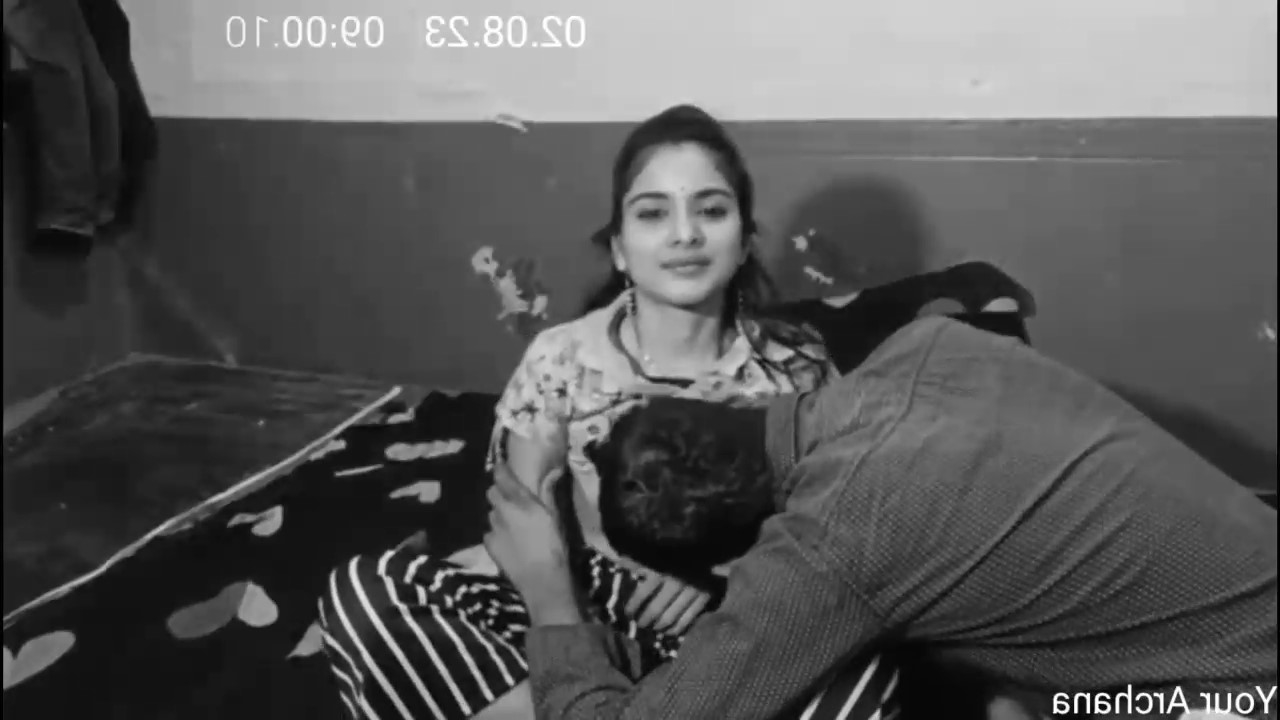 चीटिंग वाइफ की ओल्ड लवर से सेक्स करते हुए हिडन सीएएम मंस – देसी बफ (हॉट वीडियो)