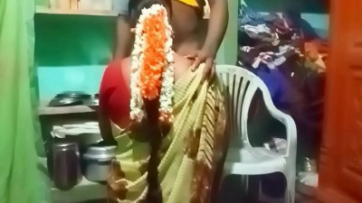 गाँव की देहाती औरत की पडोसी से चुड़ै मस्ती बफ (सेक्स वीडियो)