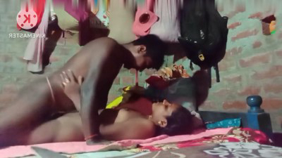 गाओं मई देहाती औरत का पडोसी से मस्त सम्भोग – विलेज बफ (ब्लू फिल्म)