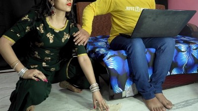 मल्लू सेक्सी गर्ल की बुर को बॉयफ्रेंड ने जमकर फडा – क्सक्सक्स बफ (देसी चोदा चोदी)