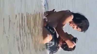 मोठे दूध दबा कर सेए मई लड़की की चुदाई (सेक्स वीडियो)