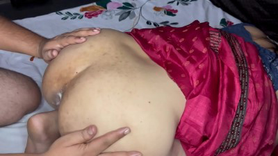 रंगीली चची की भतीजी से रिश्तों मैं हिंदी चुड़ै बफ – देसी सेक्स (सेक्स वीडियो)