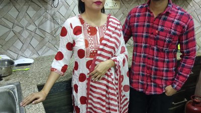 मजेदार: सौतेली माँ की जवान बेटे से घरेलु चूड़ी मजा – इन्सेस्ट सेक्स